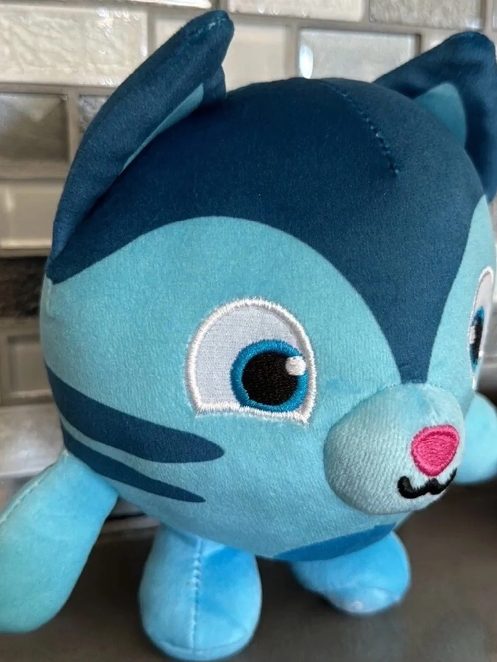 Piñata Smashlings JET Plush / Limited Edition / Toikido / Kawaii / BRAND NEW